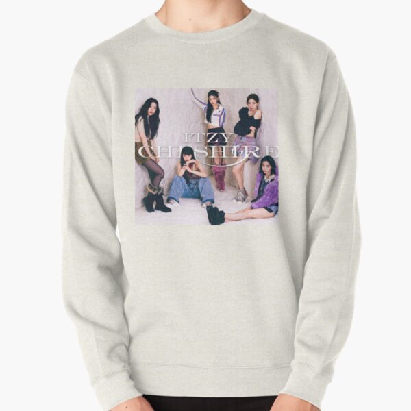 ITZY - Cheshire (3) Pullover Sweatshirt RB1201 product Offical itzy Merch