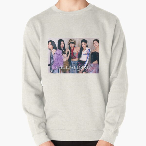 ITZY - Cheshire (2) Pullover Sweatshirt RB1201 product Offical itzy Merch