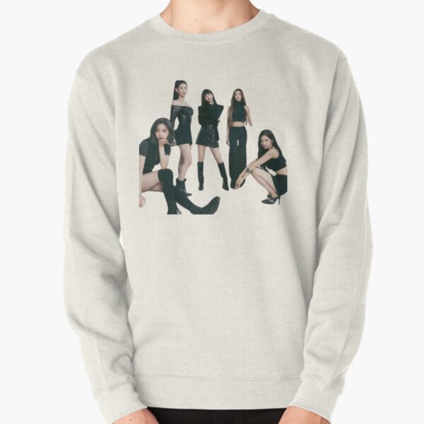 itzy Pullover Sweatshirt RB1201 product Offical itzy Merch