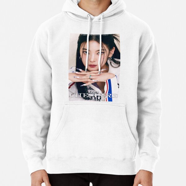 ITZY Lia - Cheshire (2) Pullover Hoodie RB1201 product Offical itzy Merch