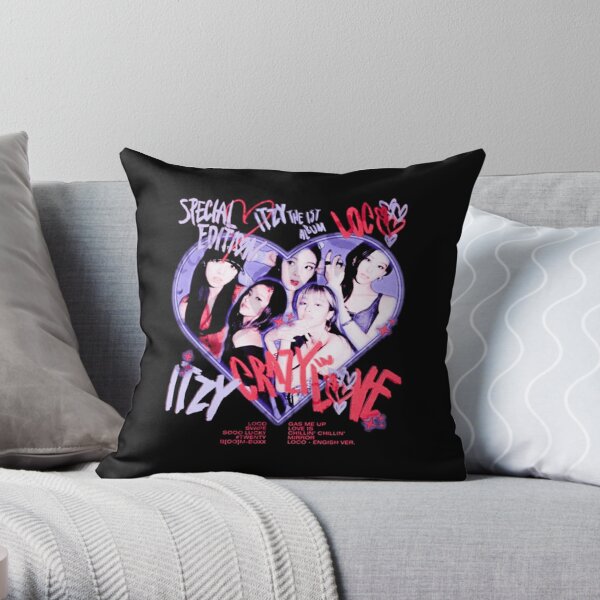 Itzy Throw Pillow RB1201 product Offical itzy Merch