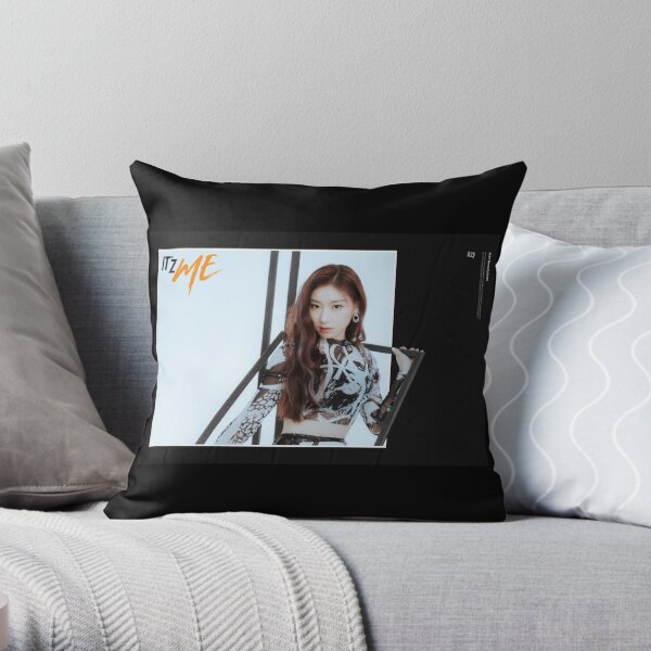 chaeryeong- itzy Throw Pillow RB1201 product Offical itzy Merch