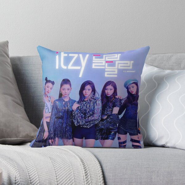Itzy Poster Throw Pillow RB1201 product Offical itzy Merch