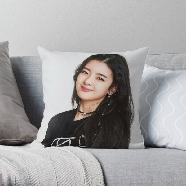 Itzy Lia  Throw Pillow RB1201 product Offical itzy Merch