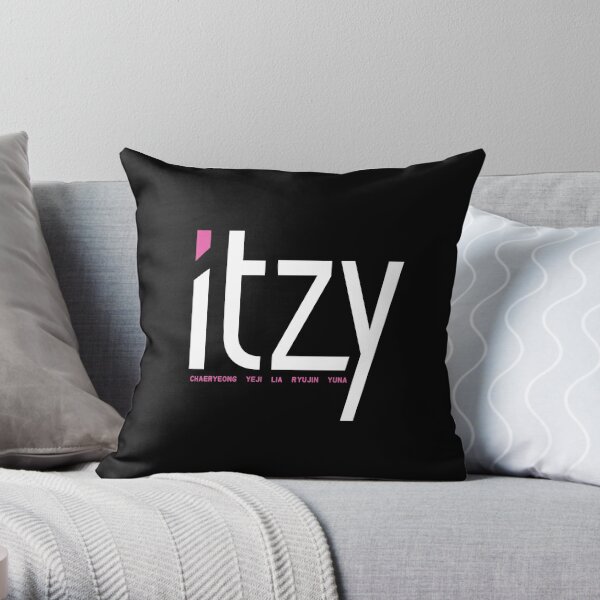 Itzy KPOP Girl Group Dalla Dalla Throw Pillow RB1201 product Offical itzy Merch